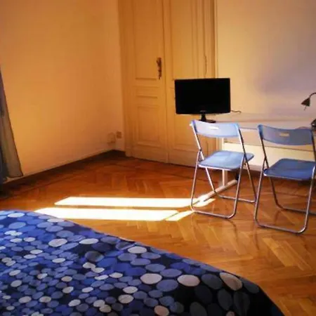 Old Town And Bed & Breakfast