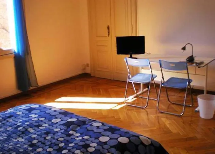 Old Town And فندق مبيت وإفطار